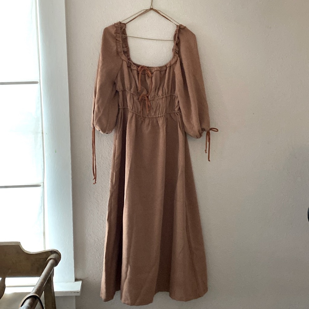 Crescent dress M